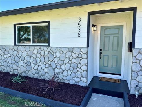 3538 E Almond , Orange, CA