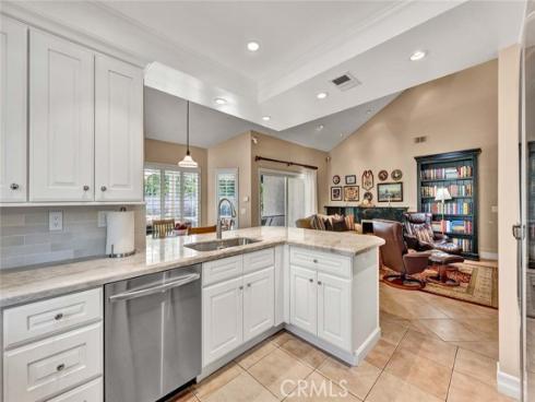 7710 E Strawberry Ridge , Orange, CA