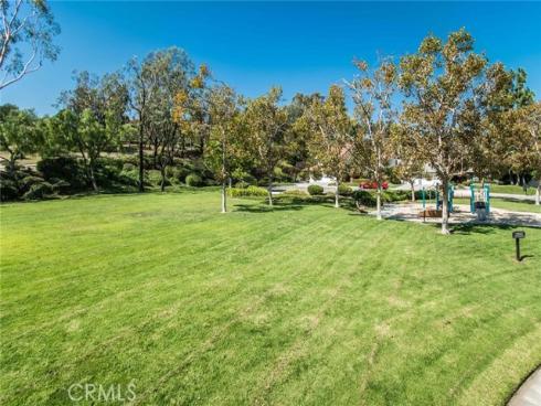 7710 E Strawberry Ridge , Orange, CA