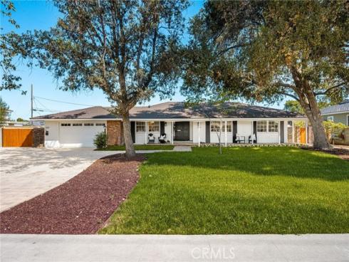 1209 E Walnut , Orange, CA