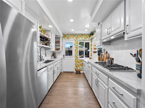 1408 E Fairway Dr , Orange, CA