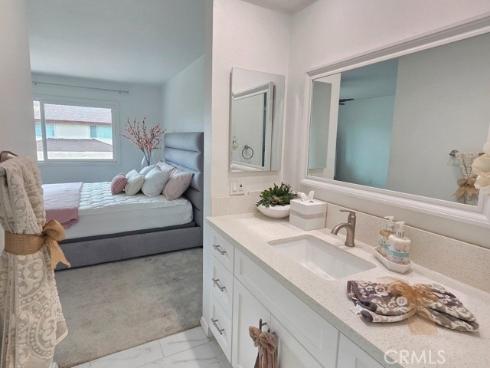 347 S Jennifer Lane, Orange, CA