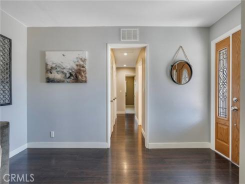 325 E Woodvale Avenue, Orange, CA