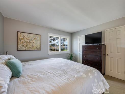 325 E Woodvale Avenue, Orange, CA