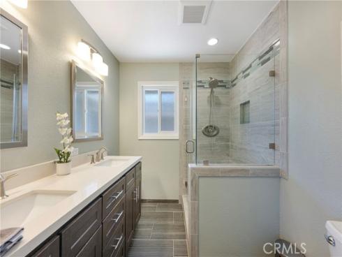 325 E Woodvale Avenue, Orange, CA