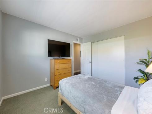 325 E Woodvale Avenue, Orange, CA