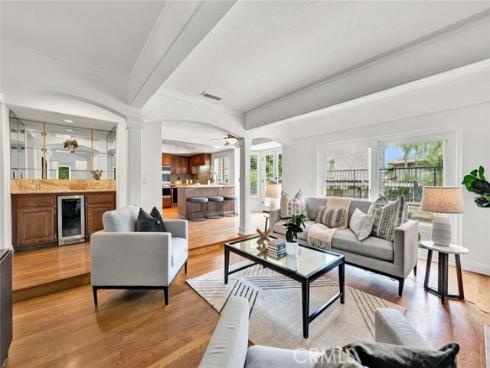 2121 E Vista Mesa Way, Orange, CA