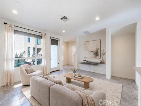 2850 N Glassell Street, Orange, CA