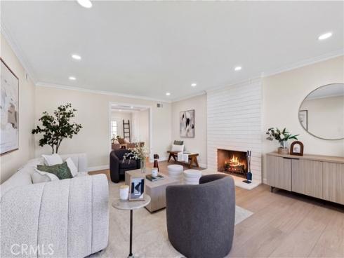 1524 E Briardale  , Orange, CA