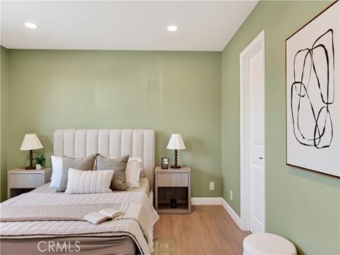 1524 E Briardale  , Orange, CA