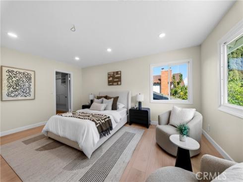 1524 E Briardale  , Orange, CA