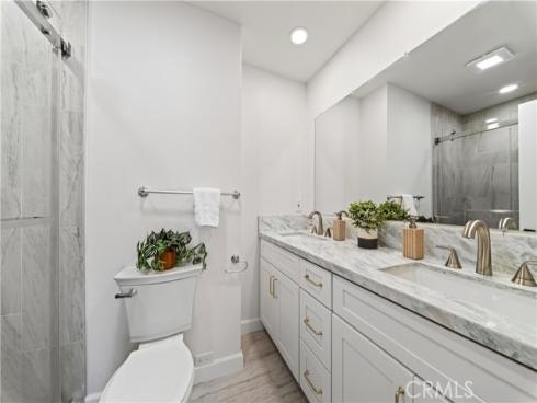 1524 E Briardale  , Orange, CA