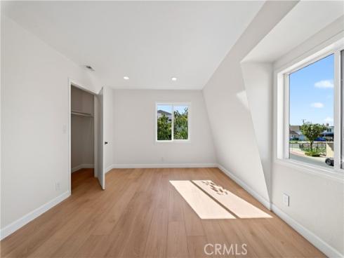 1524 E Briardale  , Orange, CA