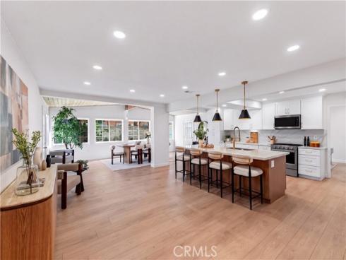 1524 E Briardale  , Orange, CA
