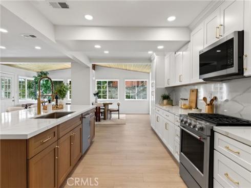 1524 E Briardale  , Orange, CA
