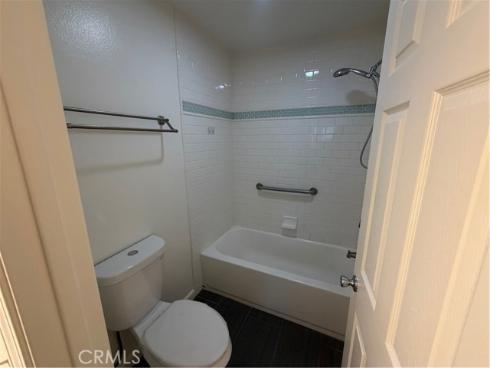 5722 E Stillwater 11 , Orange, CA