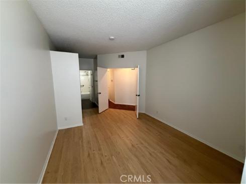 5722 E Stillwater 11 , Orange, CA
