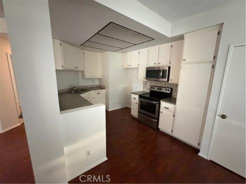 5722 E Stillwater 11 , Orange, CA