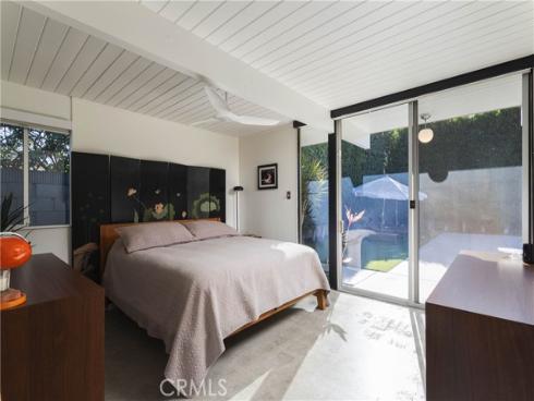 896 S Woodland , Orange, CA
