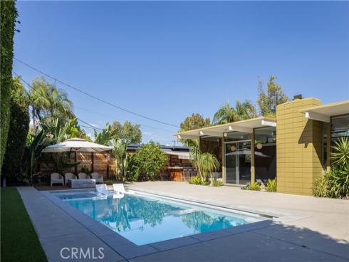 896 S Woodland , Orange, CA