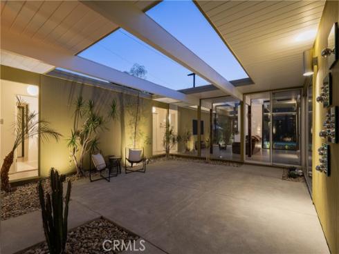 896 S Woodland , Orange, CA