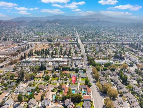 880 S Woodbury Drive, Orange, CA