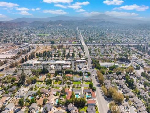 880 S Woodbury Drive, Orange, CA