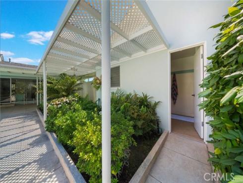 880 S Woodbury Drive, Orange, CA
