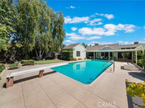 880 S Woodbury Drive, Orange, CA