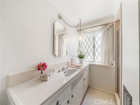 880 S Woodbury Drive, Orange, CA