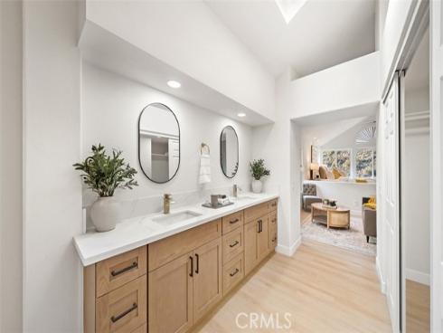 6727 E Pinnacle Pointe , Orange, CA