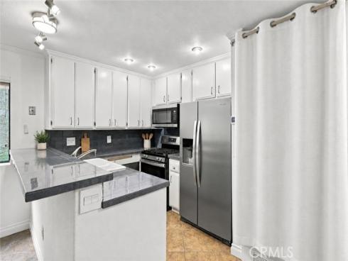 4900 E Chapman 48 Avenue, Orange, CA