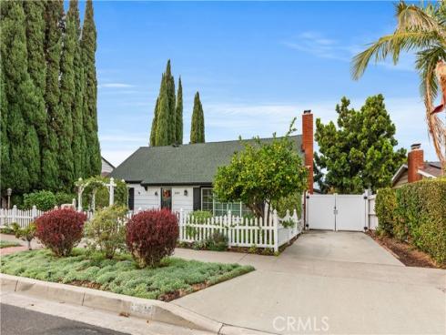 2647 E Wilson Avenue, Orange, CA