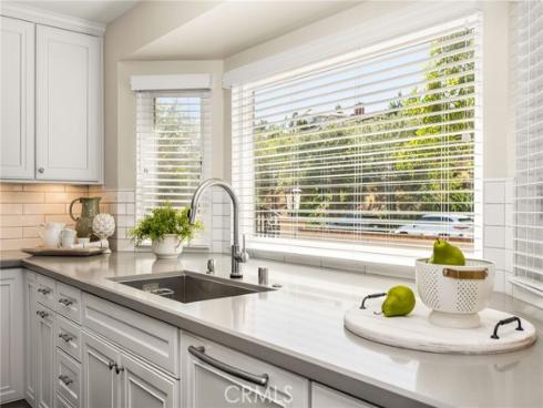 6703 E La Cumbre , Orange, CA