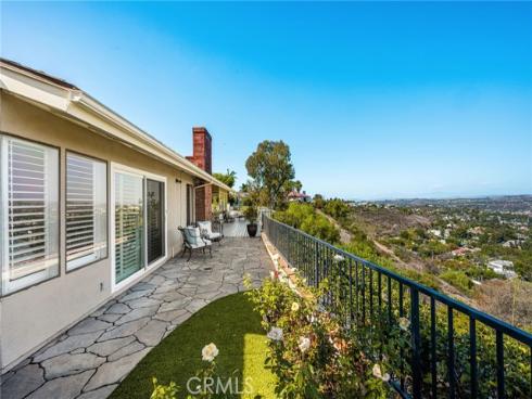 6703 E La Cumbre , Orange, CA