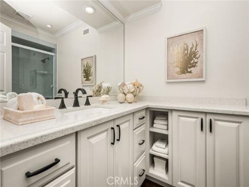 6703 E La Cumbre , Orange, CA