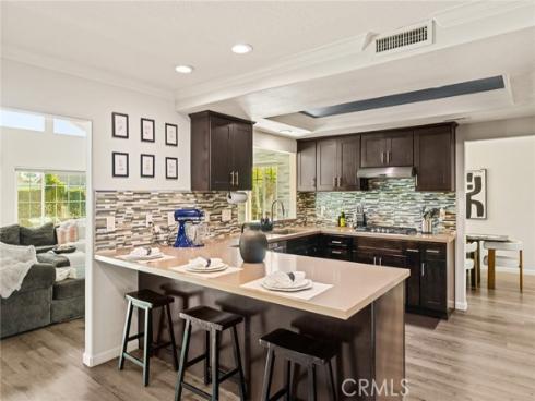 538 E Riverview  , Orange, CA