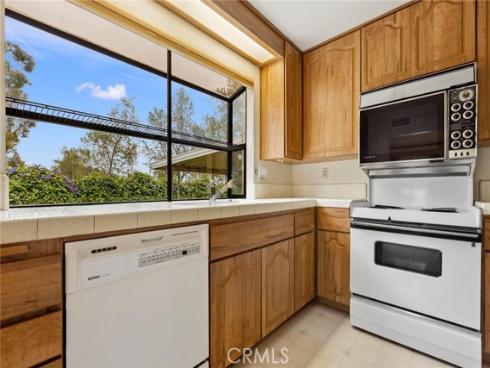 2202  Mont Blanc   Circle, Placentia, CA