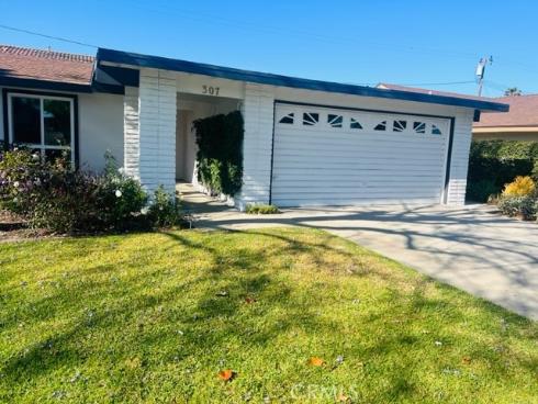 307  Fairway   Lane, Placentia, CA