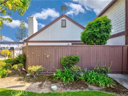 1512  Canterbury  D  Court, Placentia, CA