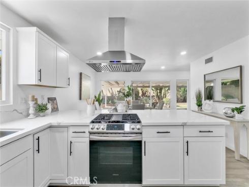 325  Fairway   Lane, Placentia, CA