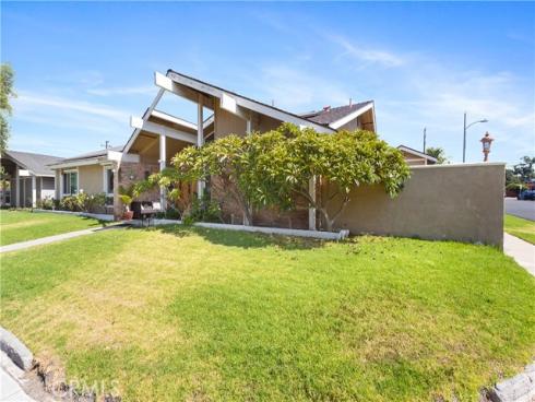 517  Kevin   Way, Placentia, CA