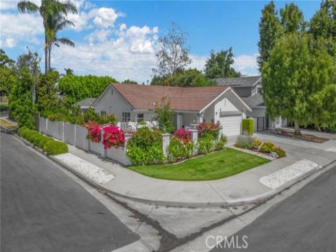 1003  Hibiscus   Way, Placentia, CA