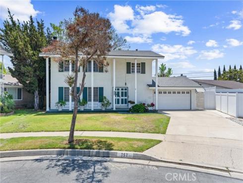 752  Royal Stewart   Drive, Placentia, CA