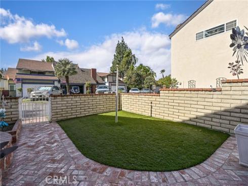 330  Dolores  , Placentia, CA