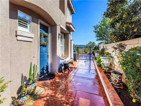 1546 Hastings Way, Placentia, CA