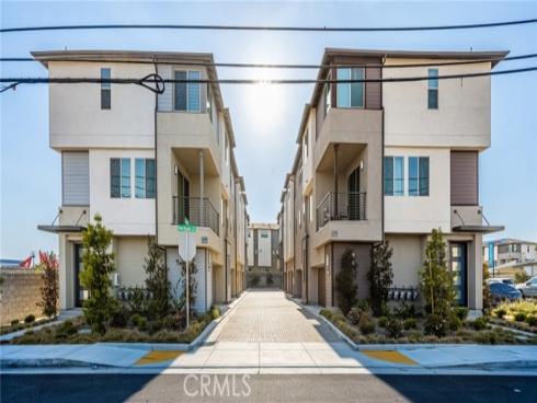 1590 E Hermosa 3 , Placentia, CA