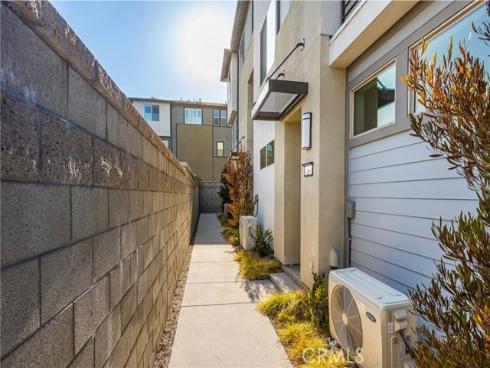 1590 E Hermosa 3 , Placentia, CA