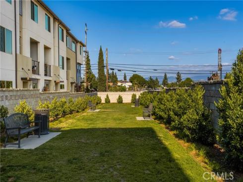 1590 E Hermosa 3 , Placentia, CA