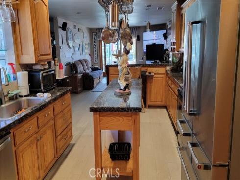 943  Berkenstock   Lane, Placentia, CA